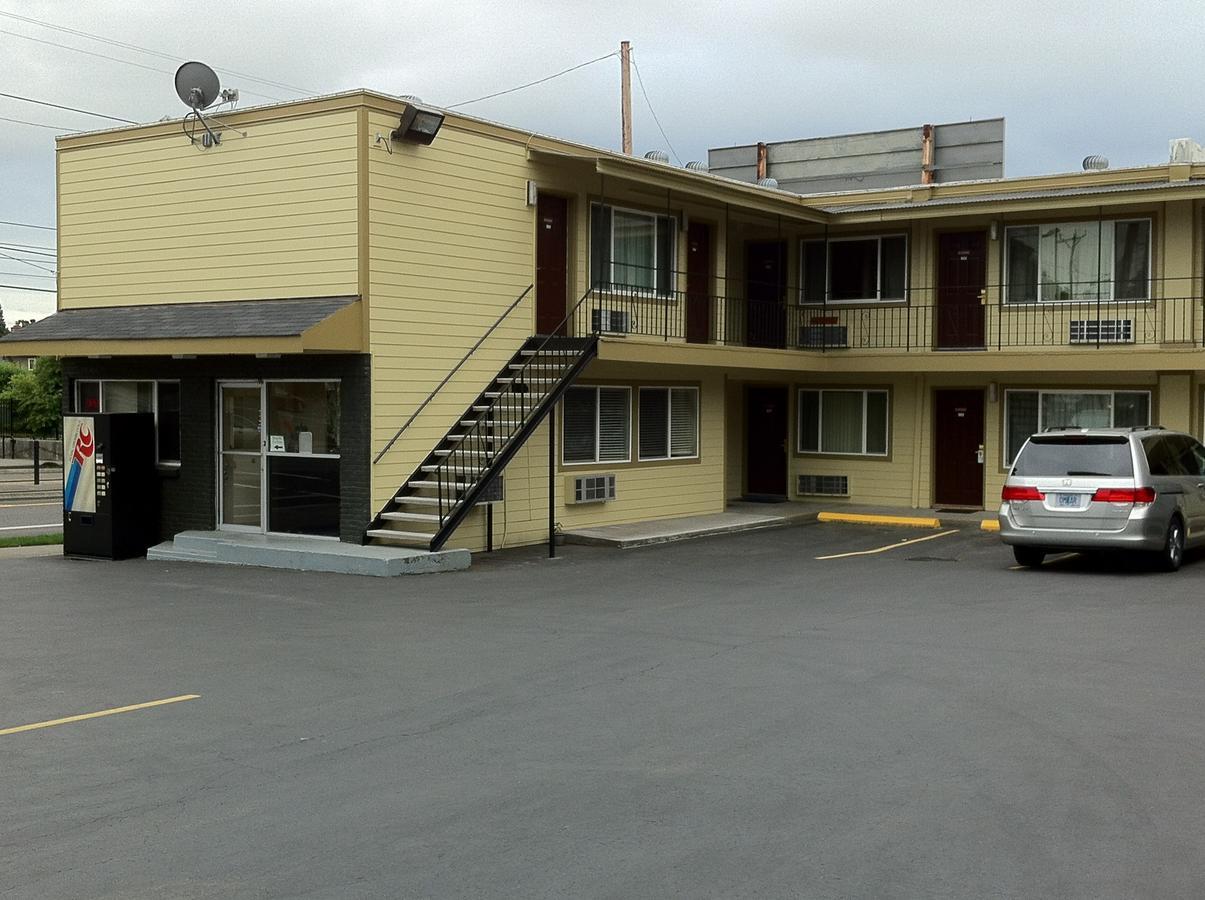 Economy Inn Портланд Екстериор снимка